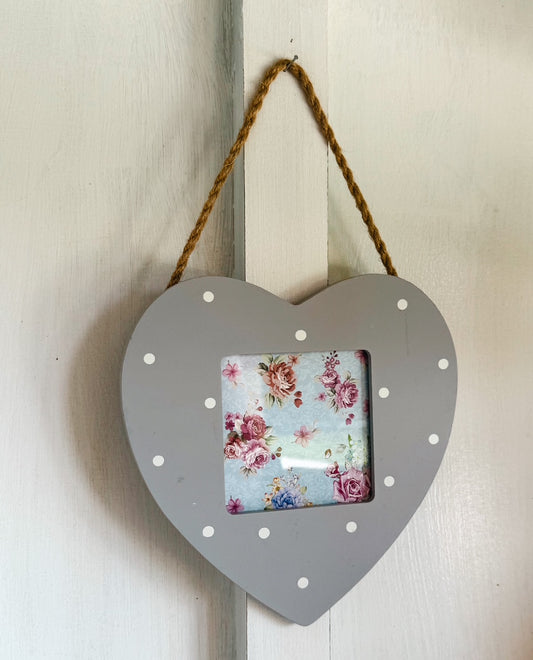 Heart frame
